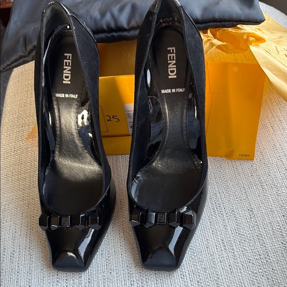 Fendi Heels